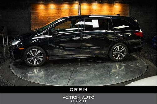 2019 Honda Odyssey Elite