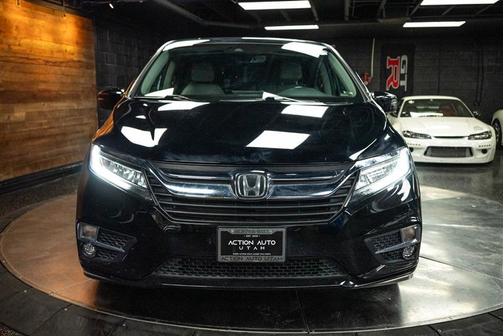 2019 Honda Odyssey Elite