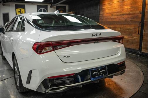 2022 Kia K5 LXS