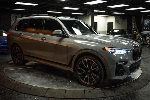 2022 BMW X7 xDrive40i