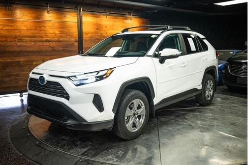 White 2023 Toyota RAV4 Hybrid XLE