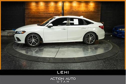 2022 Honda Civic Touring