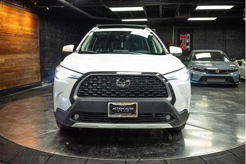 2022 Toyota Corolla Cross XLE