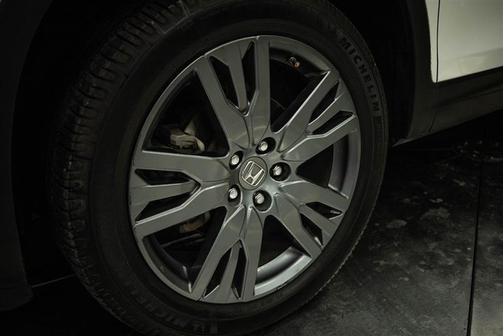 White 2020 Honda Passport EX-L
