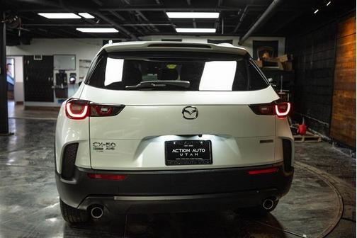 2024 Mazda CX-50 2.5 S Preferred Package
