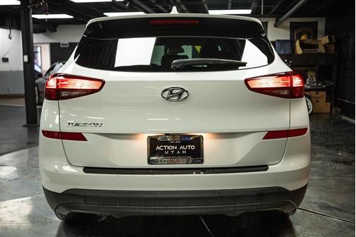 2020 Hyundai TUCSON SE