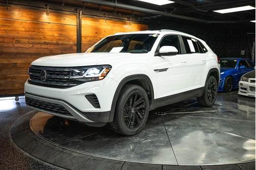 2023 Volkswagen Atlas Cross Sport 2.0T SE w/Technology