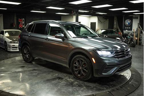 2024 Volkswagen Tiguan 2.0T SE