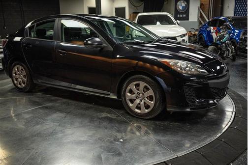 2012 Mazda Mazda3 i Sport