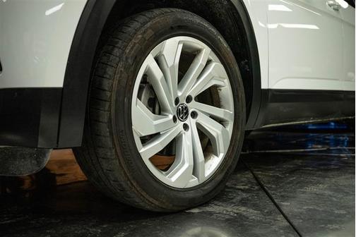 2021 Volkswagen Atlas 3.6 V6 SE w/ Technology