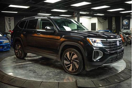 2024 Volkswagen Atlas 2.0T SE