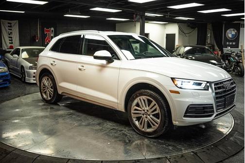 2018 Audi Q5 2.0T Premium Plus