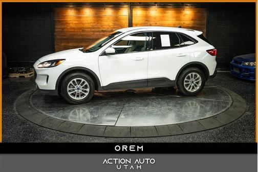2021 Ford Escape SE