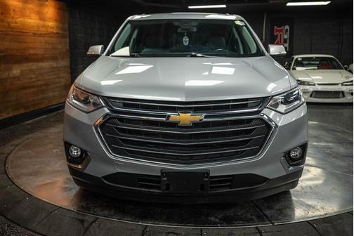 2021 Chevrolet Traverse LT Leather