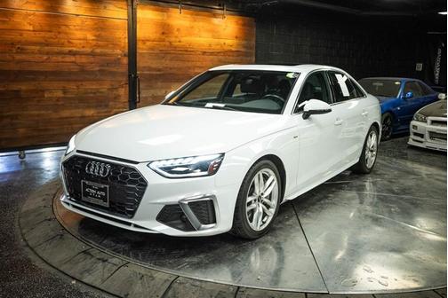 2021 Audi A4 45 S line quattro Premium