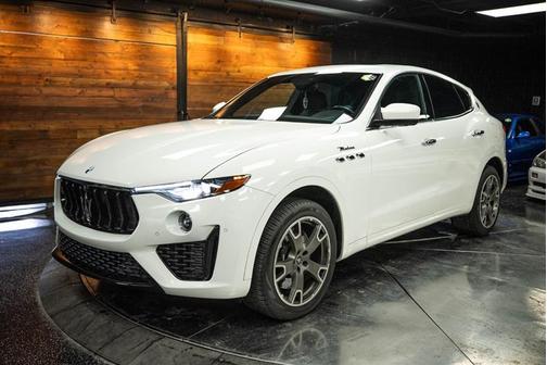 2023 Maserati Levante Modena