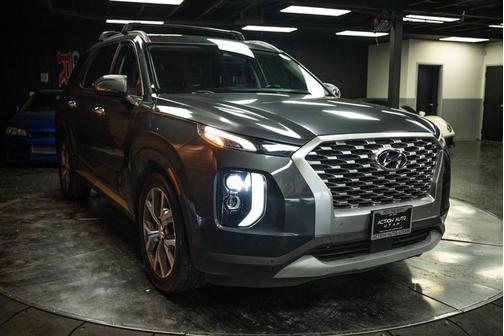 Gray 2022 Hyundai PALISADE SEL