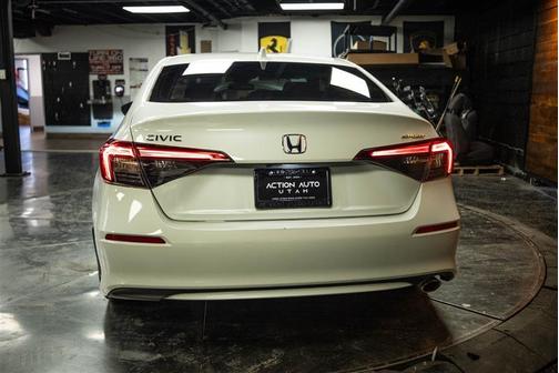 White 2023 Honda Civic Sport