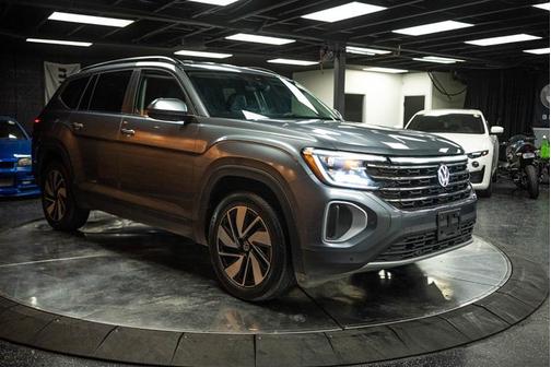 2024 Volkswagen Atlas 2.0T SE