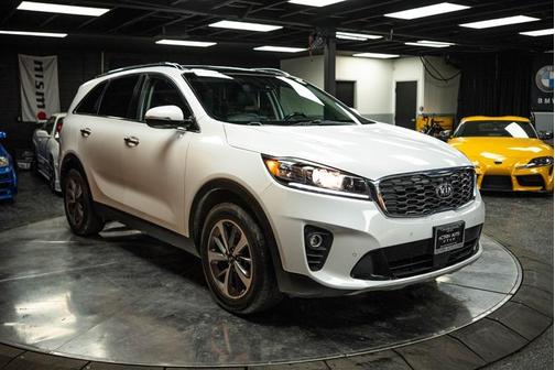 2019 Kia Sorento EX V6
