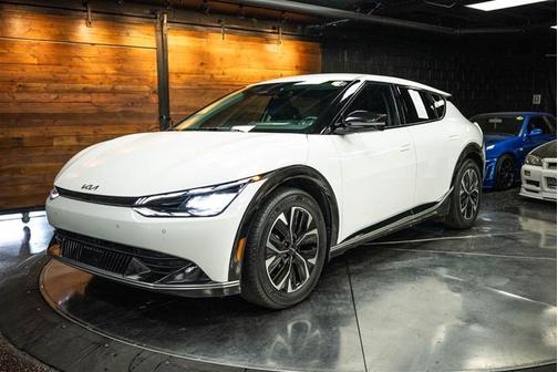 2024 Kia EV6 Wind