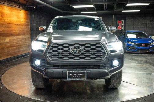 2023 Toyota Tacoma TRD Off Road