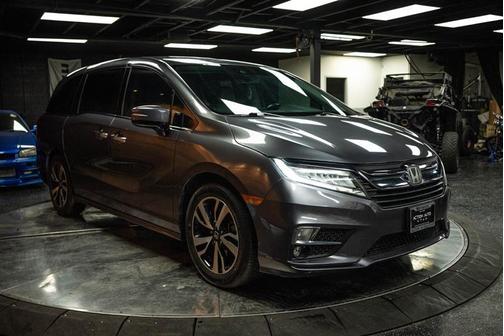 2019 Honda Odyssey Elite