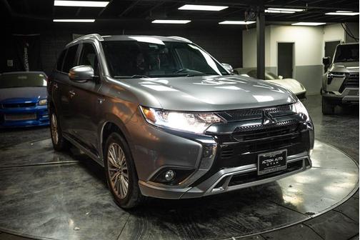 2022 Mitsubishi Outlander PHEV SEL/LE/GT