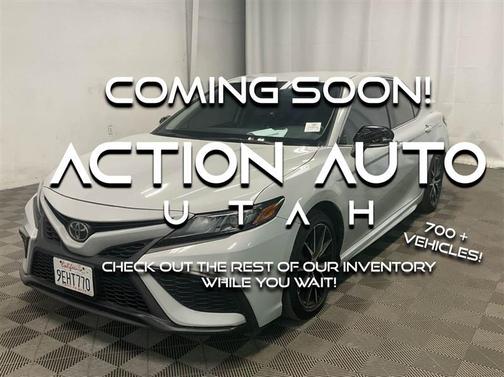 2023 Toyota Camry SE