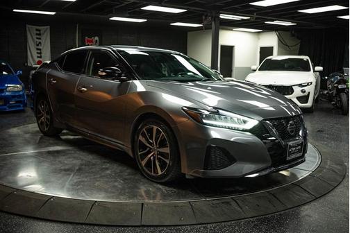 2021 Nissan Maxima SV