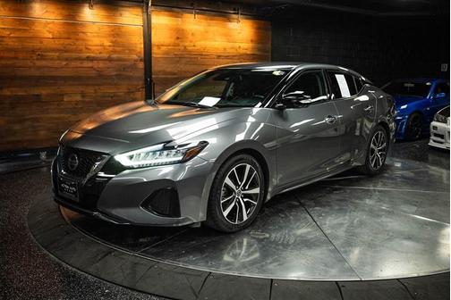 2021 Nissan Maxima SV