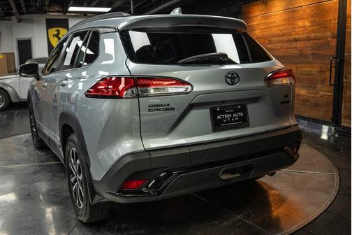 2023 Toyota Corolla Cross Hybrid XSE