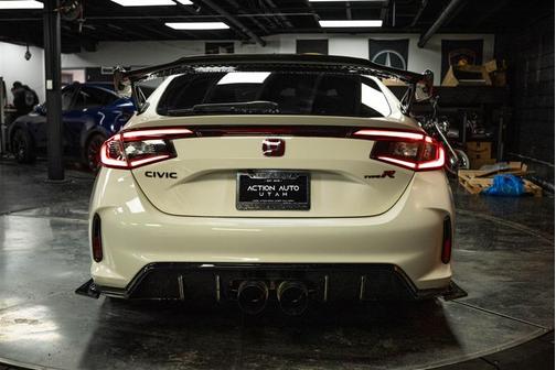2023 Honda Civic Type R Base
