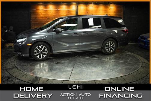 Gray 2025 Honda Odyssey EX-L