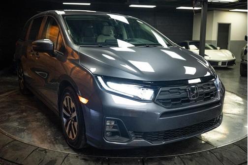 Gray 2025 Honda Odyssey EX-L