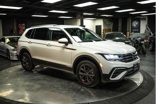 2024 Volkswagen Tiguan 2.0T SE