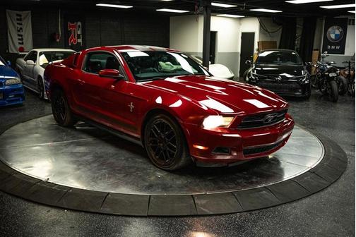 2012 Ford Mustang V6