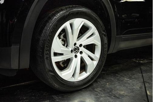 2022 Volkswagen Atlas 3.6L SE w/Technology