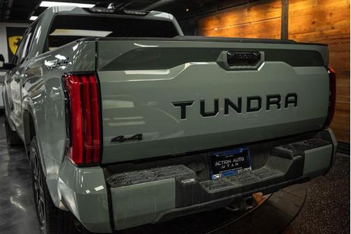 2024 Toyota Tundra SR5
