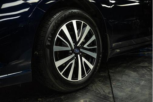 2018 Subaru Legacy 2.5i Premium
