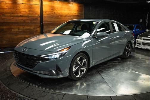 2022 Hyundai ELANTRA HEV Limited