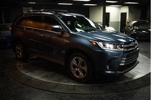 2017 Toyota Highlander Limited