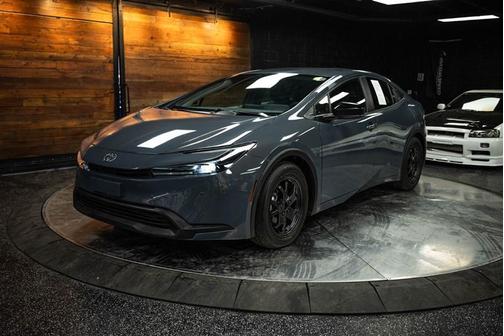 2024 Toyota Prius LE