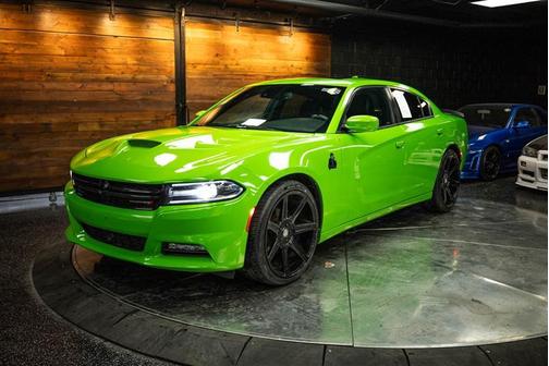 2017 Dodge Charger SXT