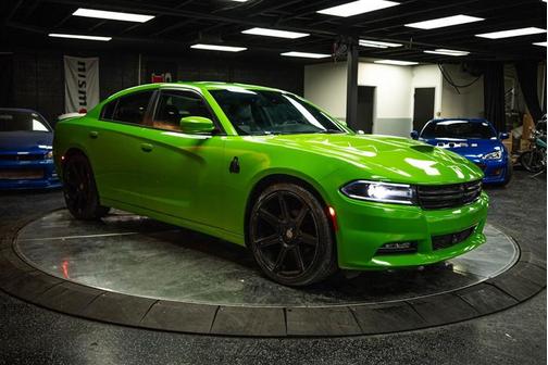 2017 Dodge Charger SXT