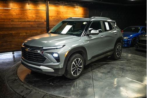 Gray 2025 Chevrolet Trailblazer LT