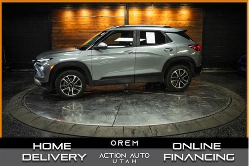 Gray 2025 Chevrolet Trailblazer LT