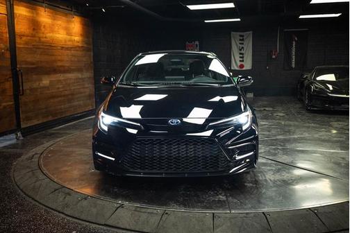 Black 2024 Toyota Corolla Hybrid SE