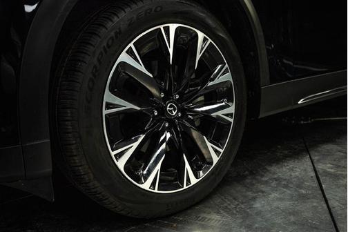 2024 Mazda CX-90 PHEV Premium