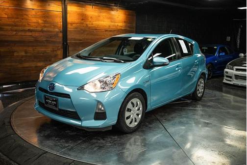 2014 Toyota Prius c ONE/THREE/TWO/FOUR